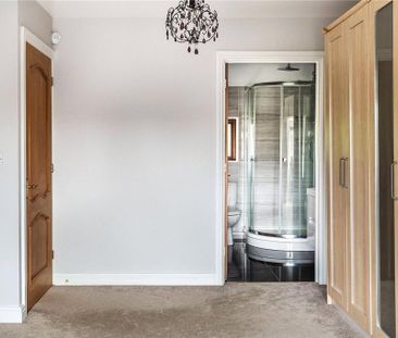 5 bedroom detached house to rent - Photo 5