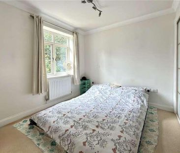 Emineo, Station Road, Beaconsfield, Buckinghamshire, HP9 - Photo 3