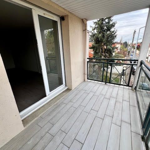 Location Appartement 1 pièce 32m² MONTGERON 91230 - Photo 1