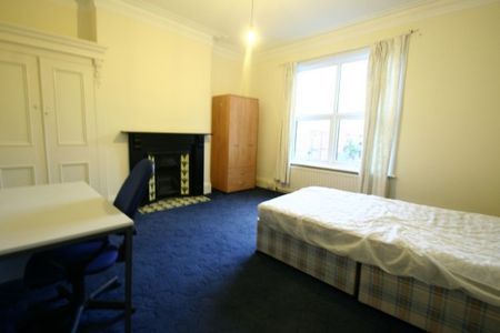 5 Bed - Otto Terrace, Sunderland - Photo 5