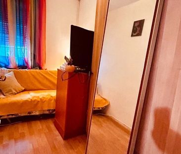 Piso de alquiler en Calle Atlantida, 25-31, Llefià - Photo 1