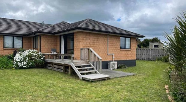 Modern 3-Bedroom Family Home in Ruakākā - Photo 1