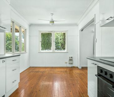 Charming home with creative studio space! - Photo 4