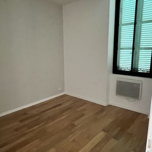 Location Appartement 2 pièces 51m² VICHY 03200 - Photo 2