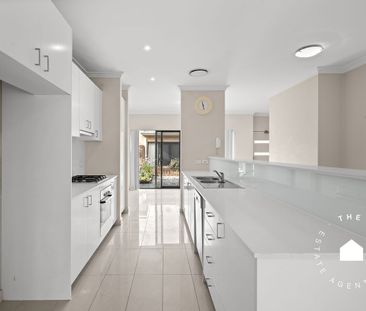 Your Dream Townhouse Awaits in Castle Hill! - Photo 5