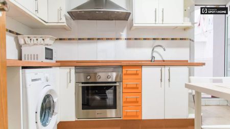 4-bedroom apartment for rent in Mont-Olivet - Foto 2