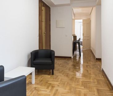 Lovely room in Conde de Romanones - Photo 1