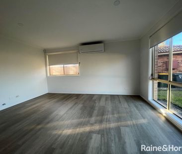 Spacious Family Living - Photo 1