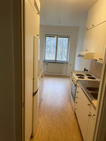 Hertig Carls Väg, Södertälje - Photo 2