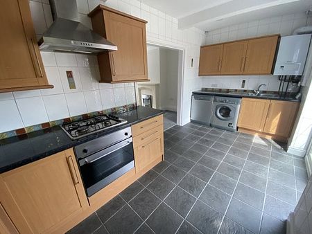 Holmrook Road, L11 3AQ - Photo 3