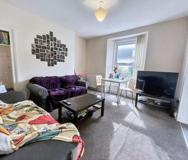 2 bedroom house to rent - Photo 1