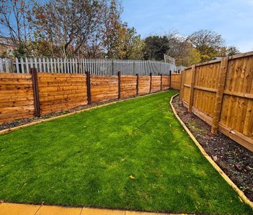 2 bedroom bungalow to rent - Photo 3