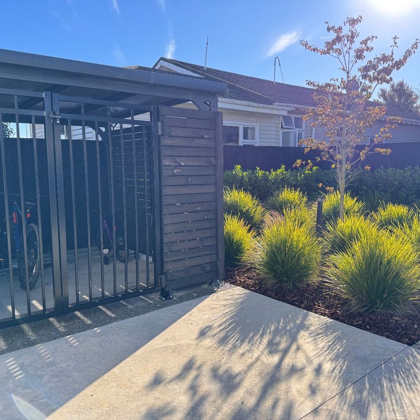 84 Blenheim Road, Riccarton - Photo 1