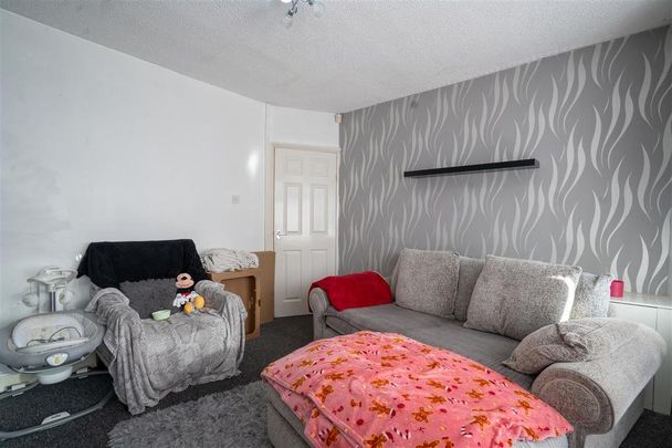 2 bedroom semi-detached house to rent - Photo 1