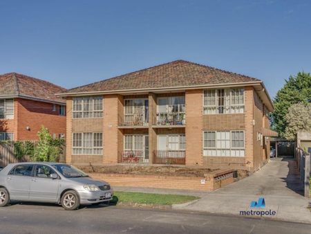 2/23 Elliott Avenue, CARNEGIE, VIC - Photo 5