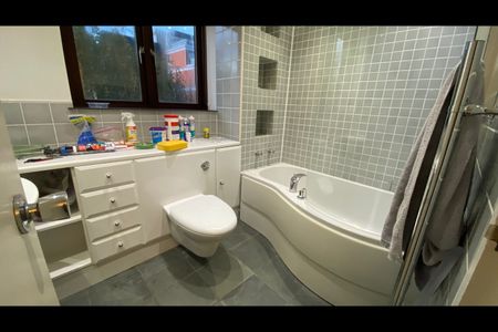 2 Bed Flat, Wapping Wall, E1W - Photo 4