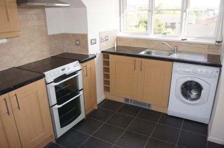 1 bedroom flat to rent - Photo 4