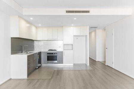 Modern 2-Bedroom Apartment in the Heart of Auburn - Photo 5