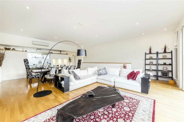 Basin Approach, Limehouse, E14 - Photo 1