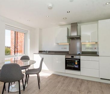 2 bedroom apartment to rent - Photo 5
