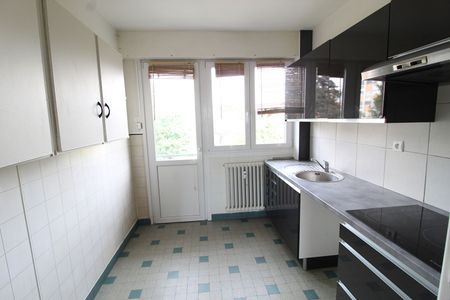Location Appartement 3 pièces 61m² - Photo 2