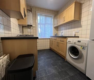 3 bedroom flat to rent - Photo 1