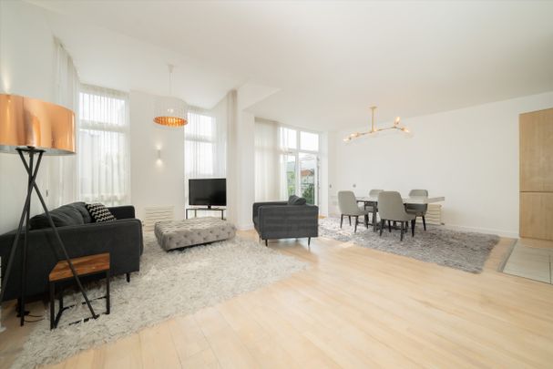 Hunt Close, Holland Park, W11, London - Photo 1