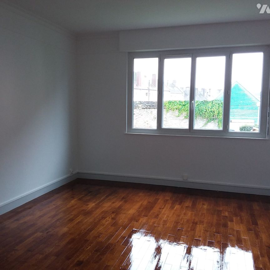 CENTRE VILLE GOURNAY EN BRAY, 4 passage MONTMORENCY, appartement refait - Photo 1