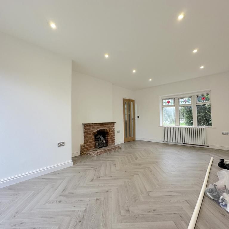 2 bedroom semi-detached house to rent - Photo 1