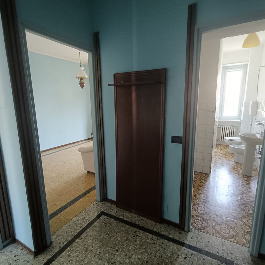 Don Bosco – affittasi bilocale in Via Capua - Photo 1
