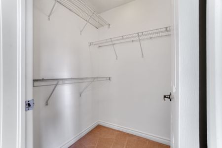 For Lease - 72 Bannister Crescent, Brampton, Ontario - Photo 2