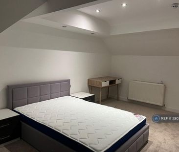 1 bedroom in a house share to rent - Photo 4