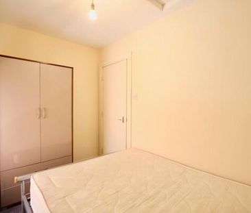 3, 5, Camden Street, Belfast, BT9 6AT - Photo 4