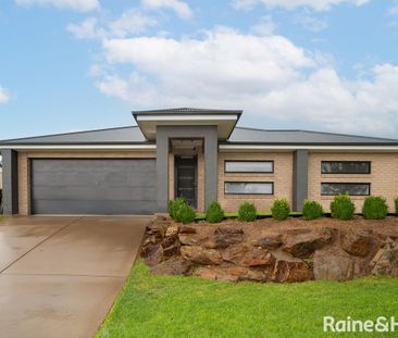 91 Barmedman Avenue, Gobbagombalin, NSW 2650 - Photo 2