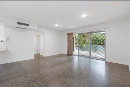 Indooroopilly - Photo 2