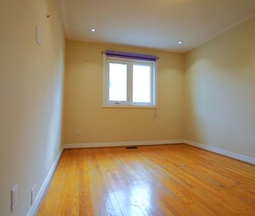 For Lease - 3 Village Green Drive, Vaughan, Ontario - Photo 1