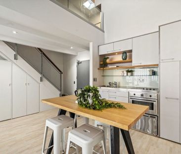Furnished Funky 1+1 Apartment with car park - Photo 1