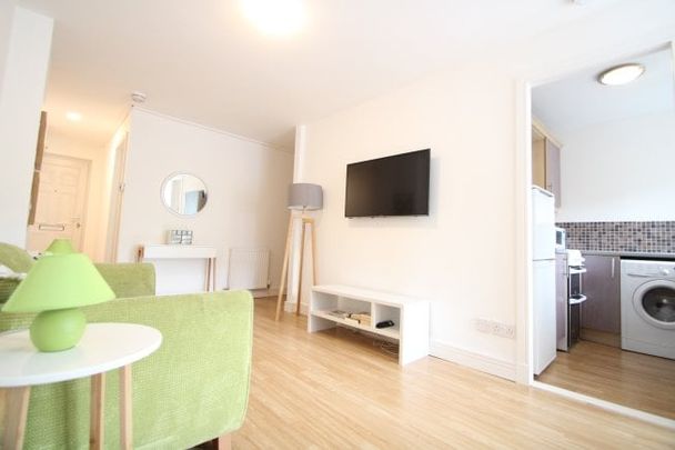 21 Dorset Street, Glasgow, G3 7AG - Photo 1
