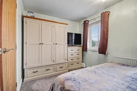 2 Bedroom House to let - Photo 5