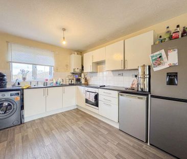 2 bedroom maisonette to rent - Photo 5