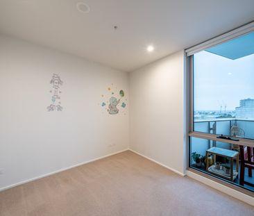 506B/2 Wests Road, Maribyrnong VIC 3032 - Photo 5