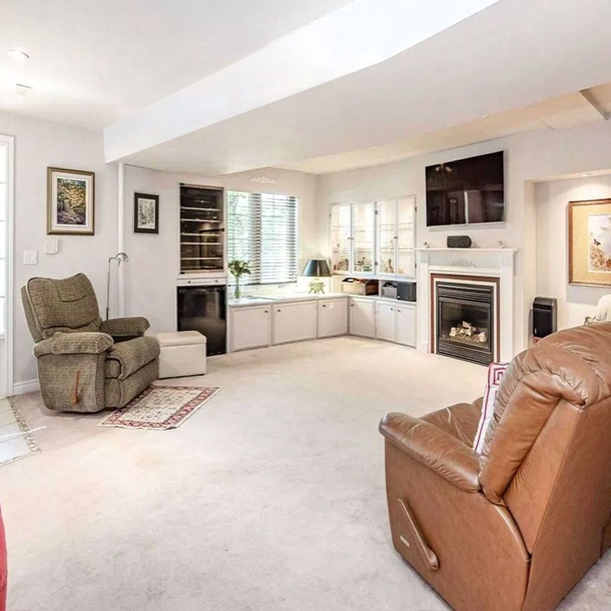 For Lease - 2871 Darien Road Unit# 4, Burlington, Ontario - Photo 1