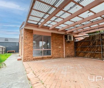 The Perfect Family Home! - Photo 5