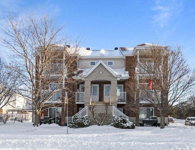 À louer / Appartement - Photo 1