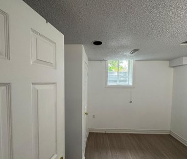 For Lease - 53 Parkside Drive, Brampton, Ontario - Photo 2