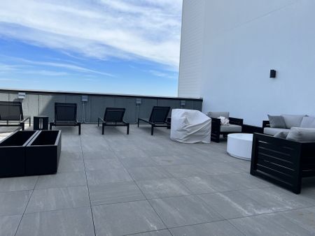 For Lease - 95 Dundas Street Unit# 204, Oakville, Ontario - Photo 5