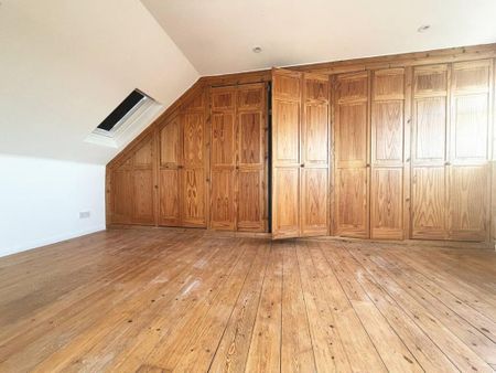 4 bedroom semi-detached house to rent - Photo 5