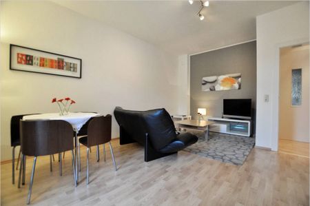 2 Zimmer in Düsseldorf - Photo 2