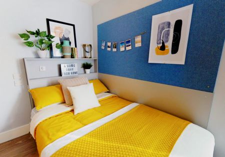 Gold En Suite - Photo 3