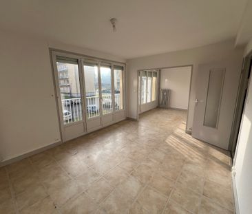 Location - Appartement T4 - 67 m² - Pont-de-Roide-Vermondans - Photo 1